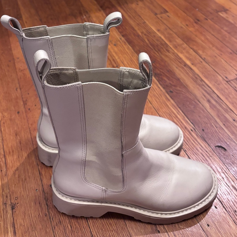 Steve Madden Boots